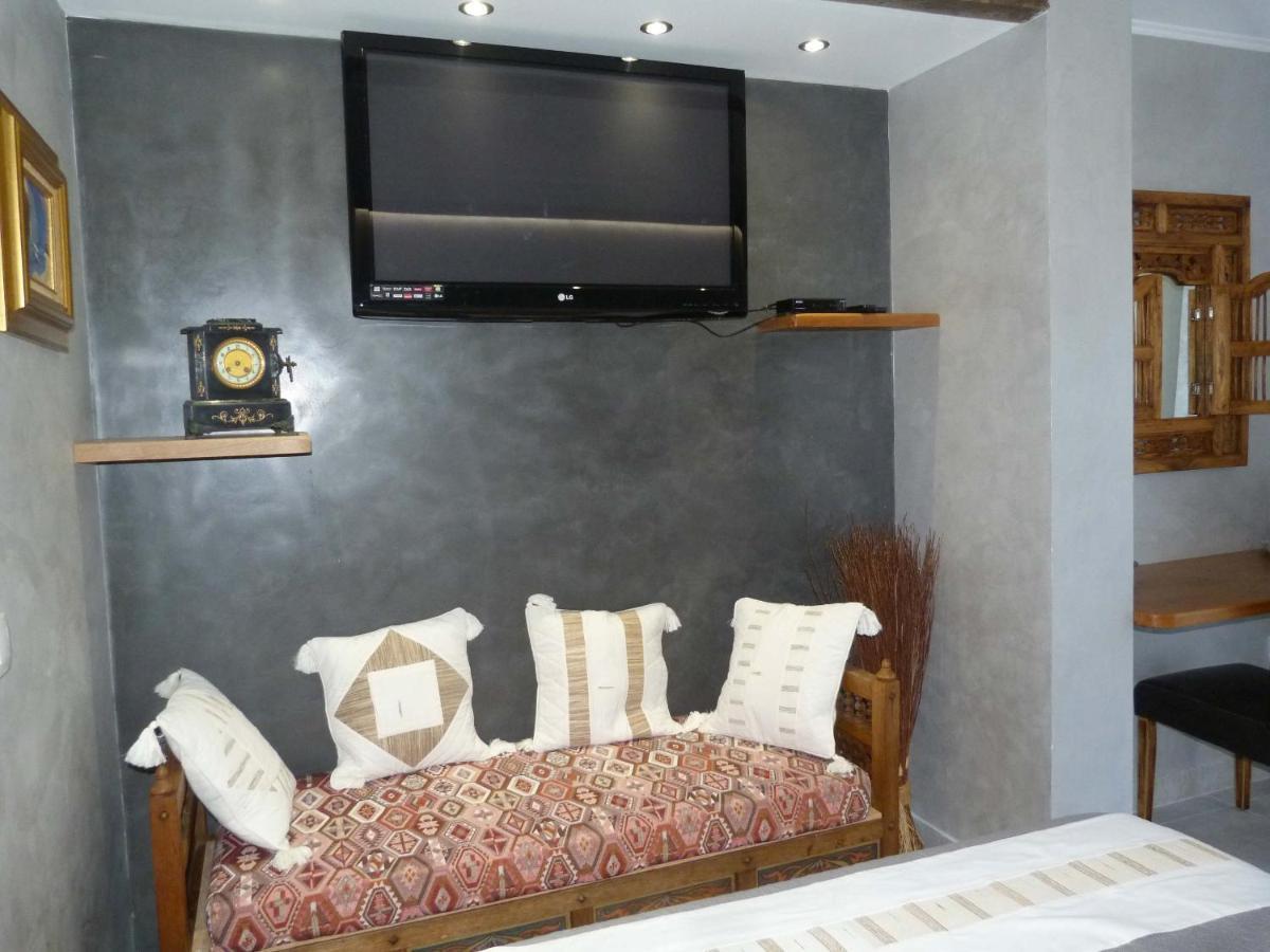 Les Bambous B&B Levens Luaran gambar