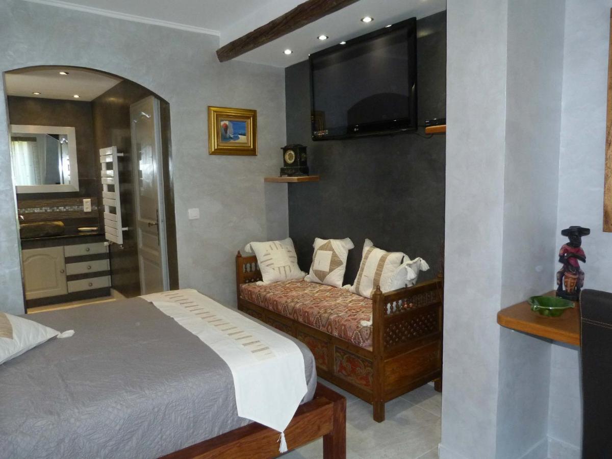 Les Bambous B&B Levens Luaran gambar