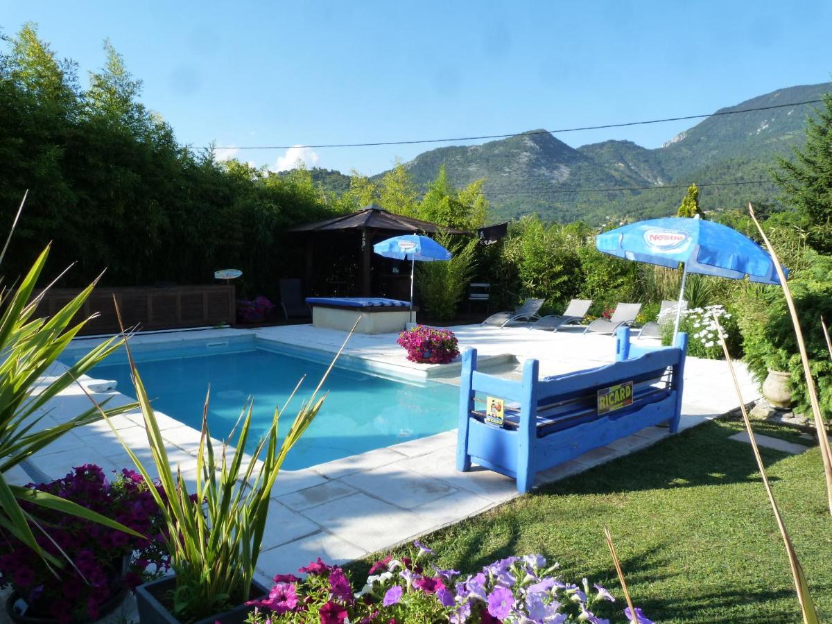 Les Bambous B&B Levens Luaran gambar