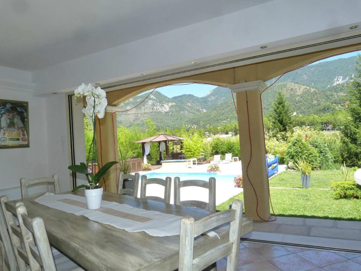 Les Bambous B&B Levens Luaran gambar