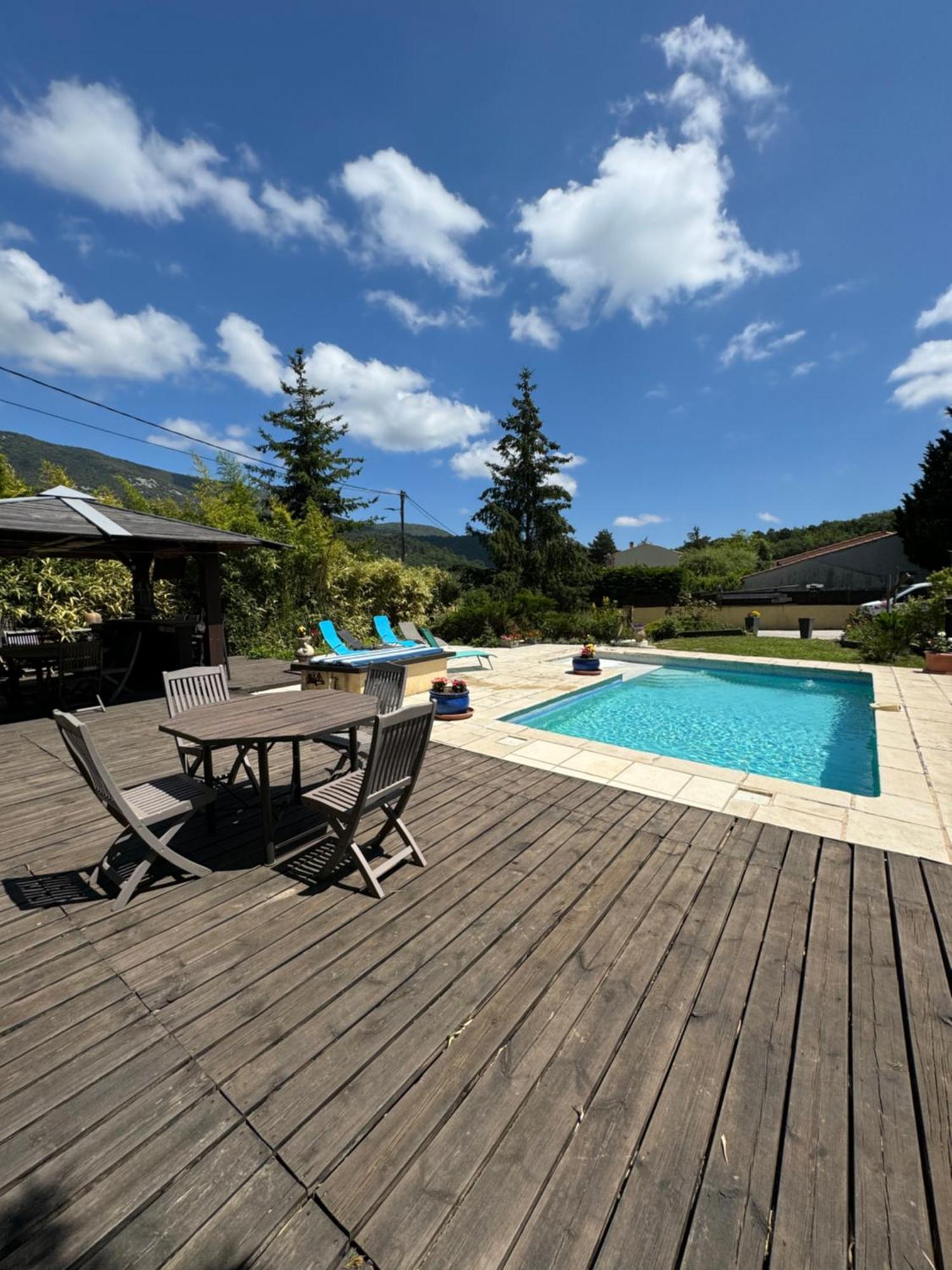 Les Bambous B&B Levens Luaran gambar